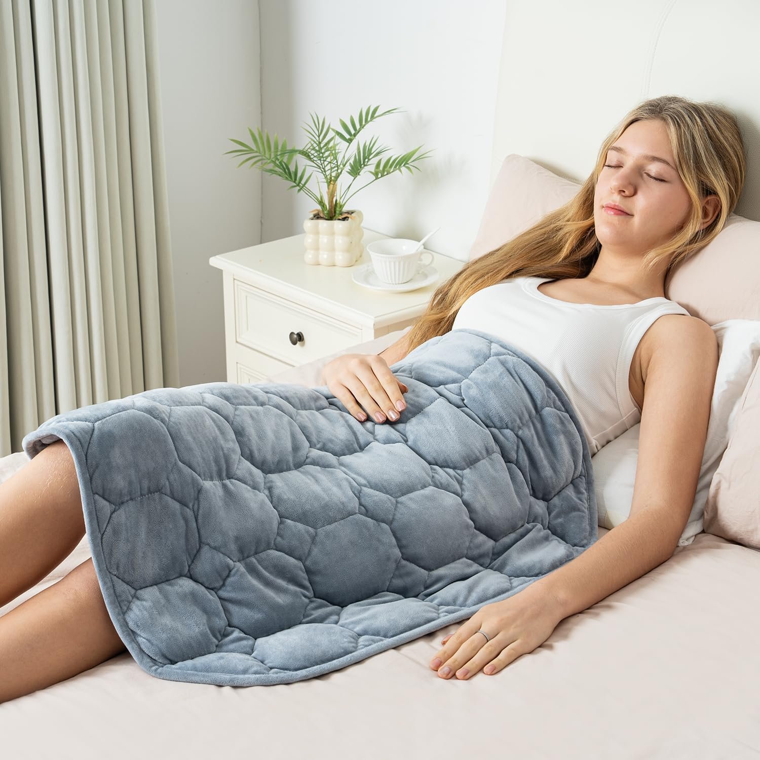 Wemore Weighted Lap Blanket 7lbs, 24″x29″ Small Travel Blankets for Adults